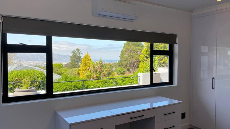 4 Bedroom Property for Sale in Helderrand Western Cape